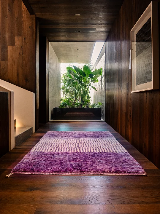 Tapis contemporain design minimaliste Moyen Atlas